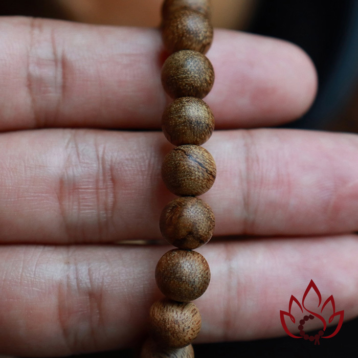 Vòng Trầm Hương Hạt Tròn | 8 ly | Trầm Tốc Kiến Tự Nhiên Lâu Năm